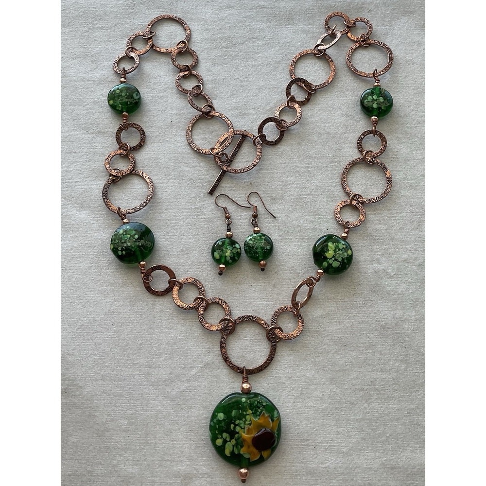 artisan copper and green glass jewelry set Earrings + Necklace Vintage Estate - Picture 7 of 8